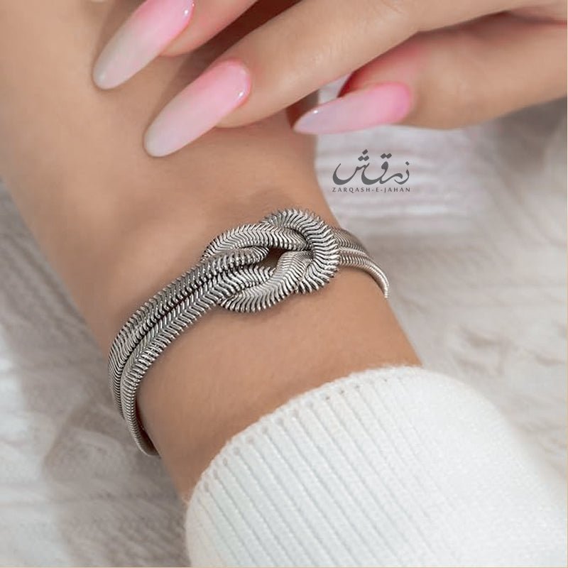 Knot Herringbone Bracelet